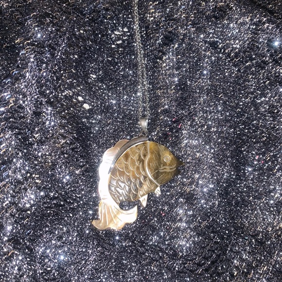 Fish pendant and SS chain - Picture 3 of 3